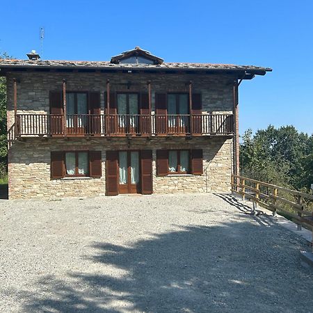 Вілла Casa Salada Bagnolo Piemonte Екстер'єр фото
